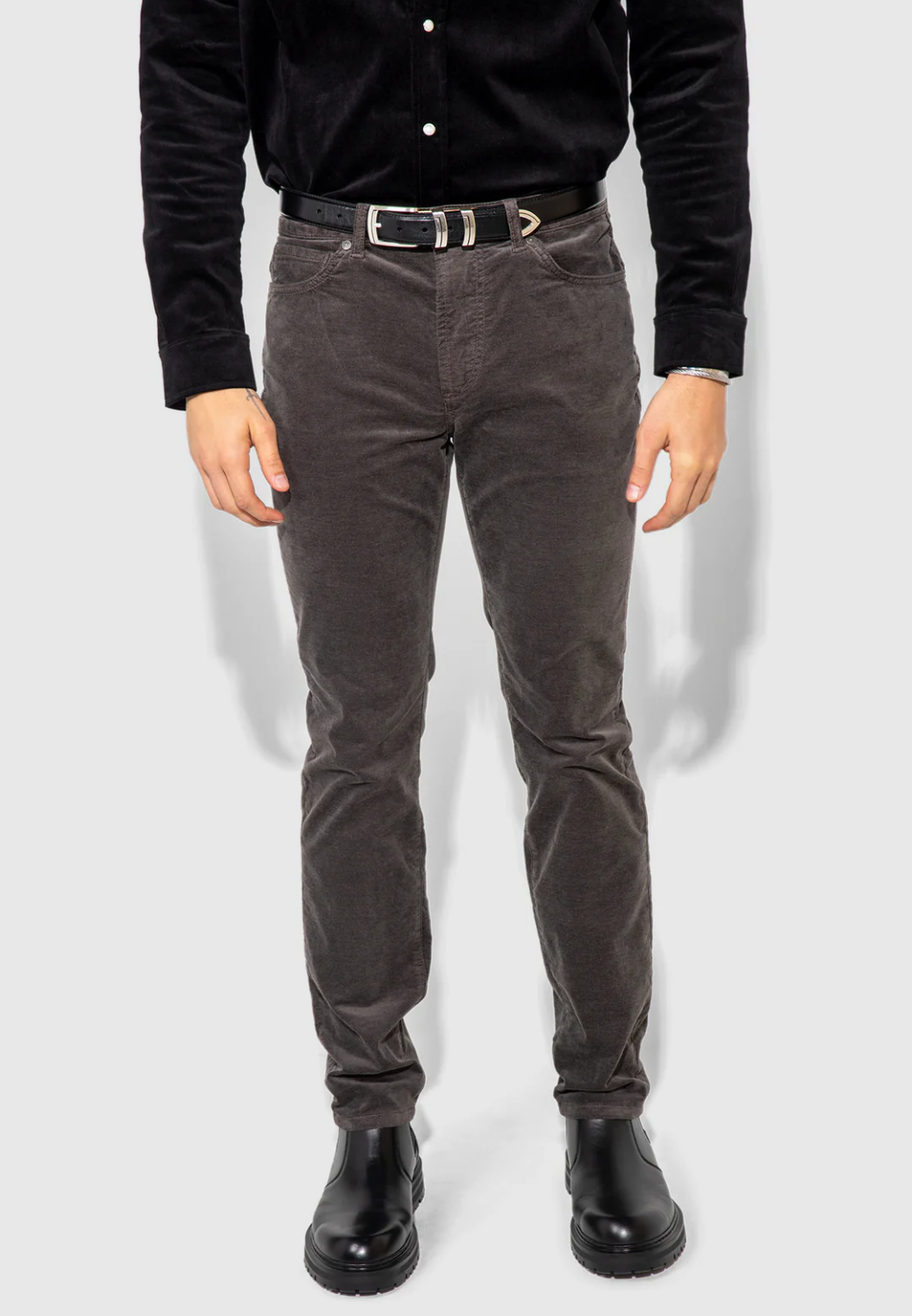 Monfrere Brando Velvet Pant - Carbon-30-MONFRÈRE-Levy's Clothier