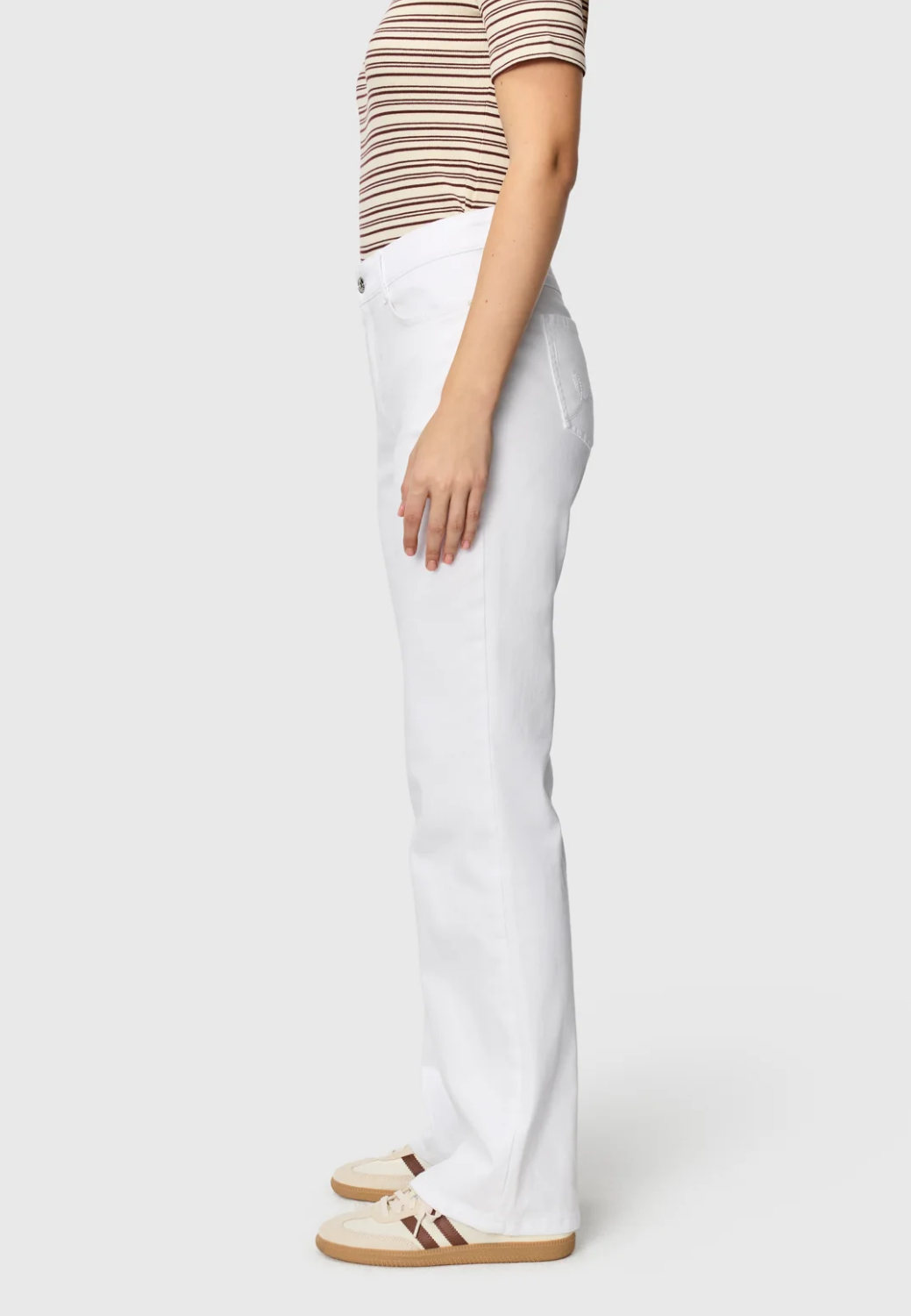 Laura Flared Fit Jean - White-4-MAC JEANS-Levy's Clothier