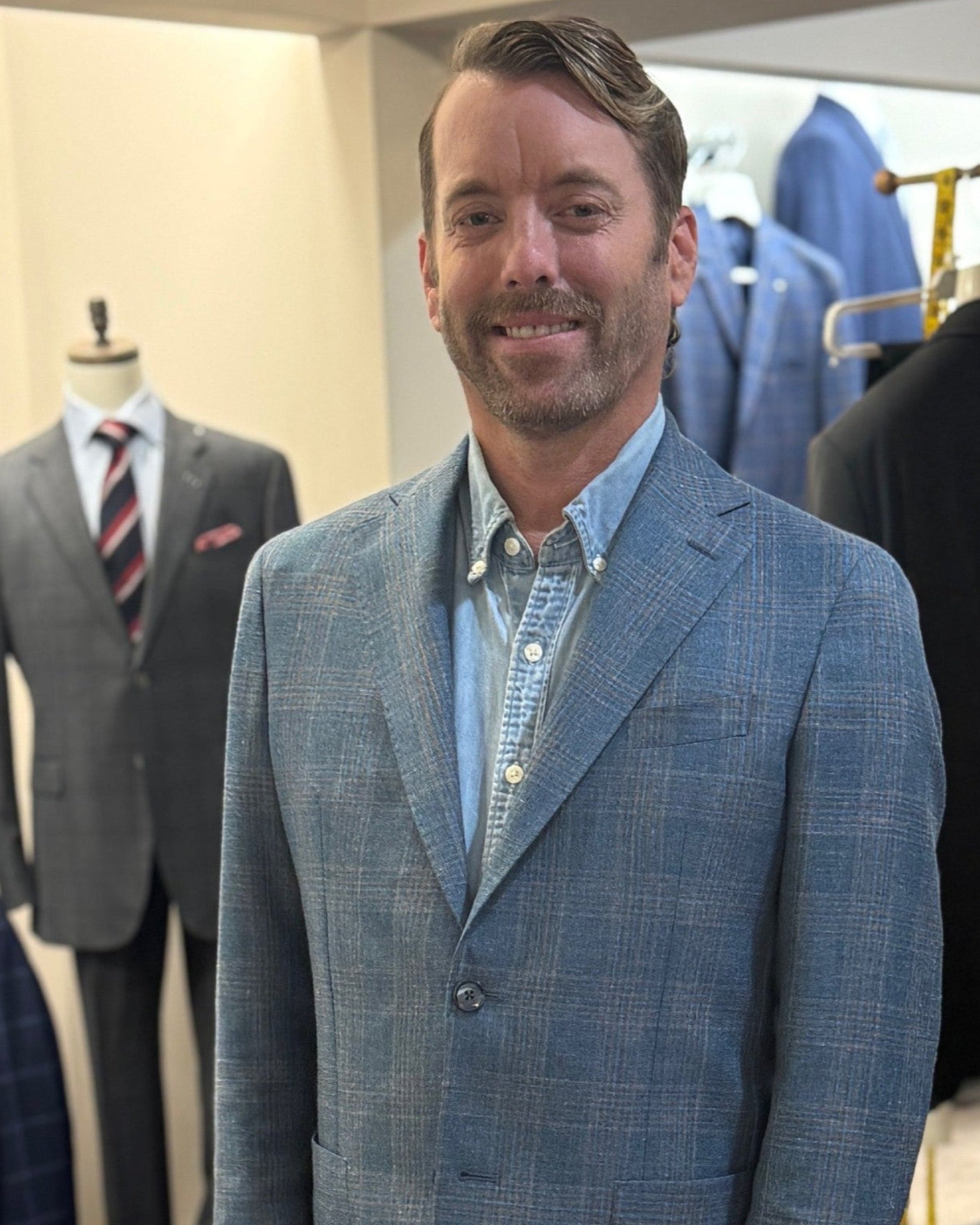 Matt Niehoff - Wardrobe Consultant