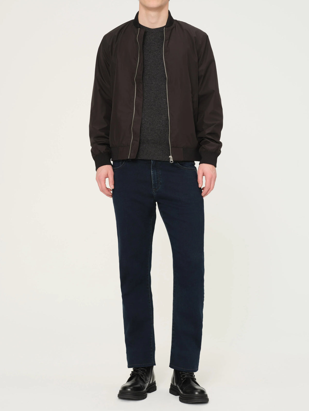 Russell Slim Straight Jean