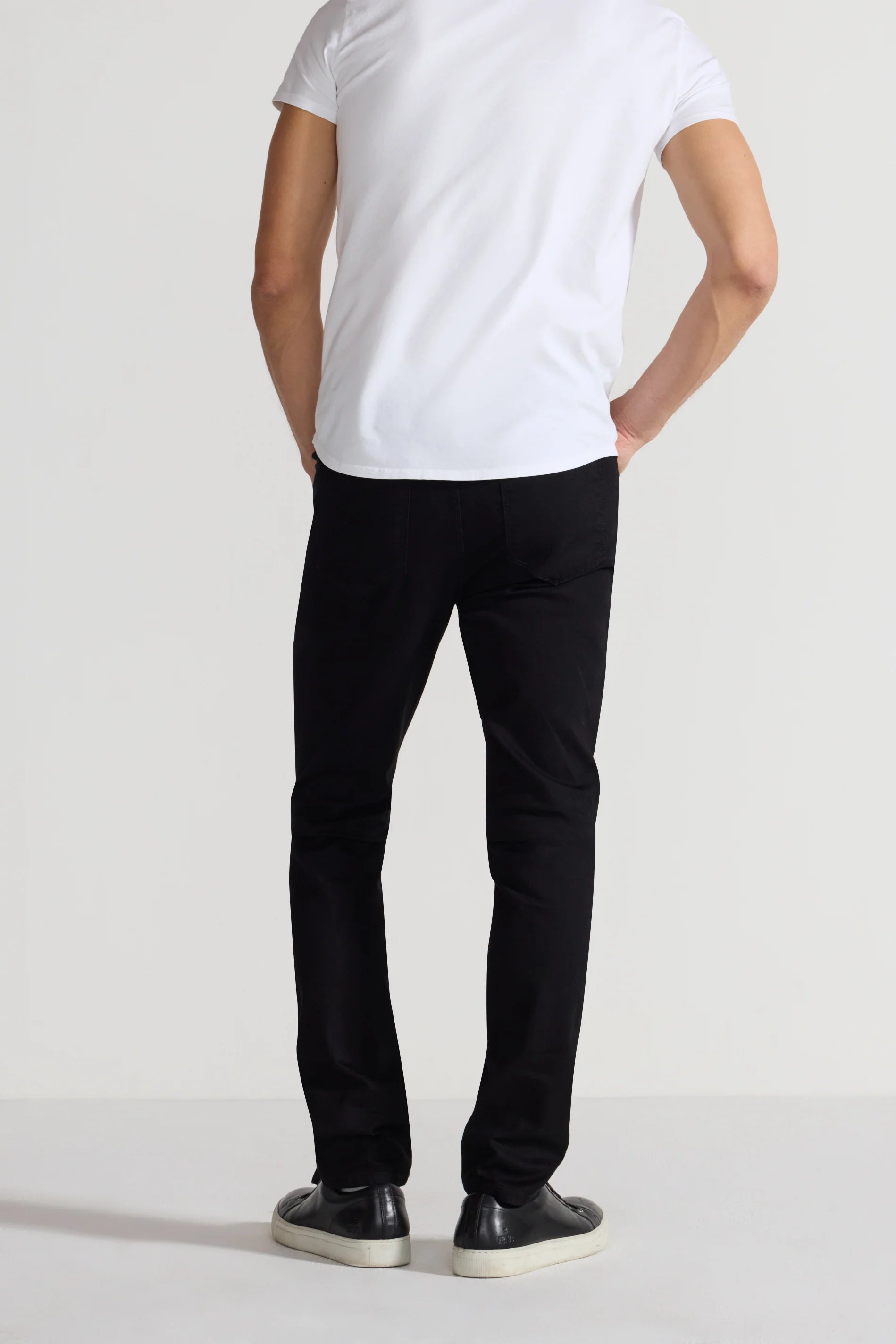 Parisian Noir Slim-Fit Jeans