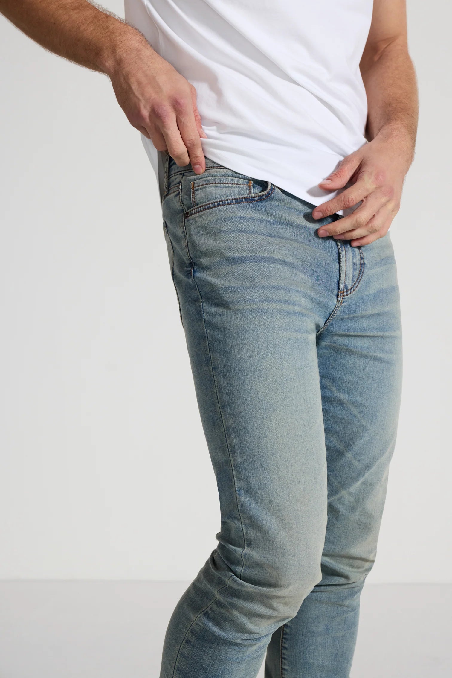 Greyson Sorento-30-SORENTO-MONFRERE-Levy's Clothier