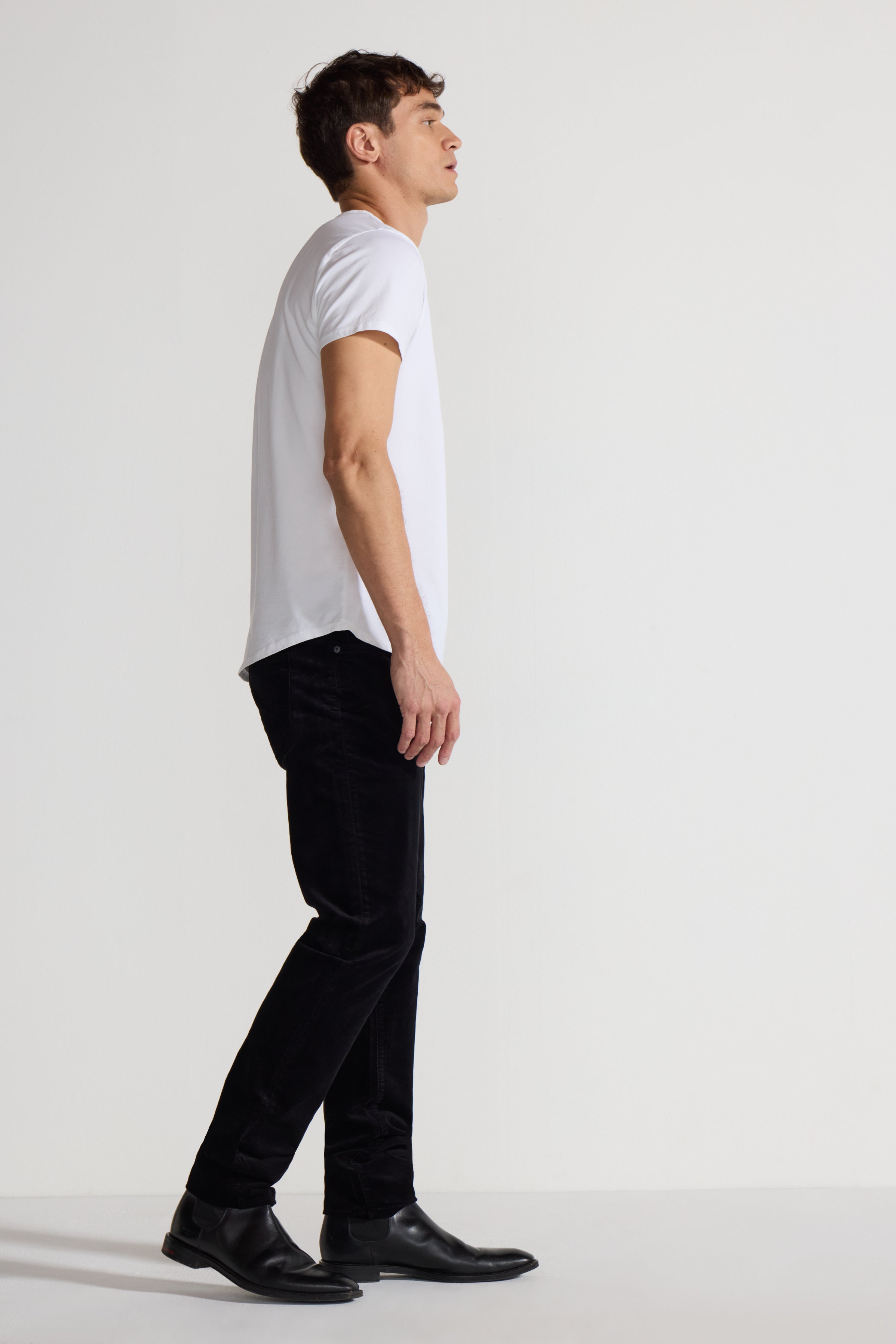 Brando Velvet Noir Slim Fit Velvet Jean – Black-Noir-31-MONFRÈRE-Levy's Clothier