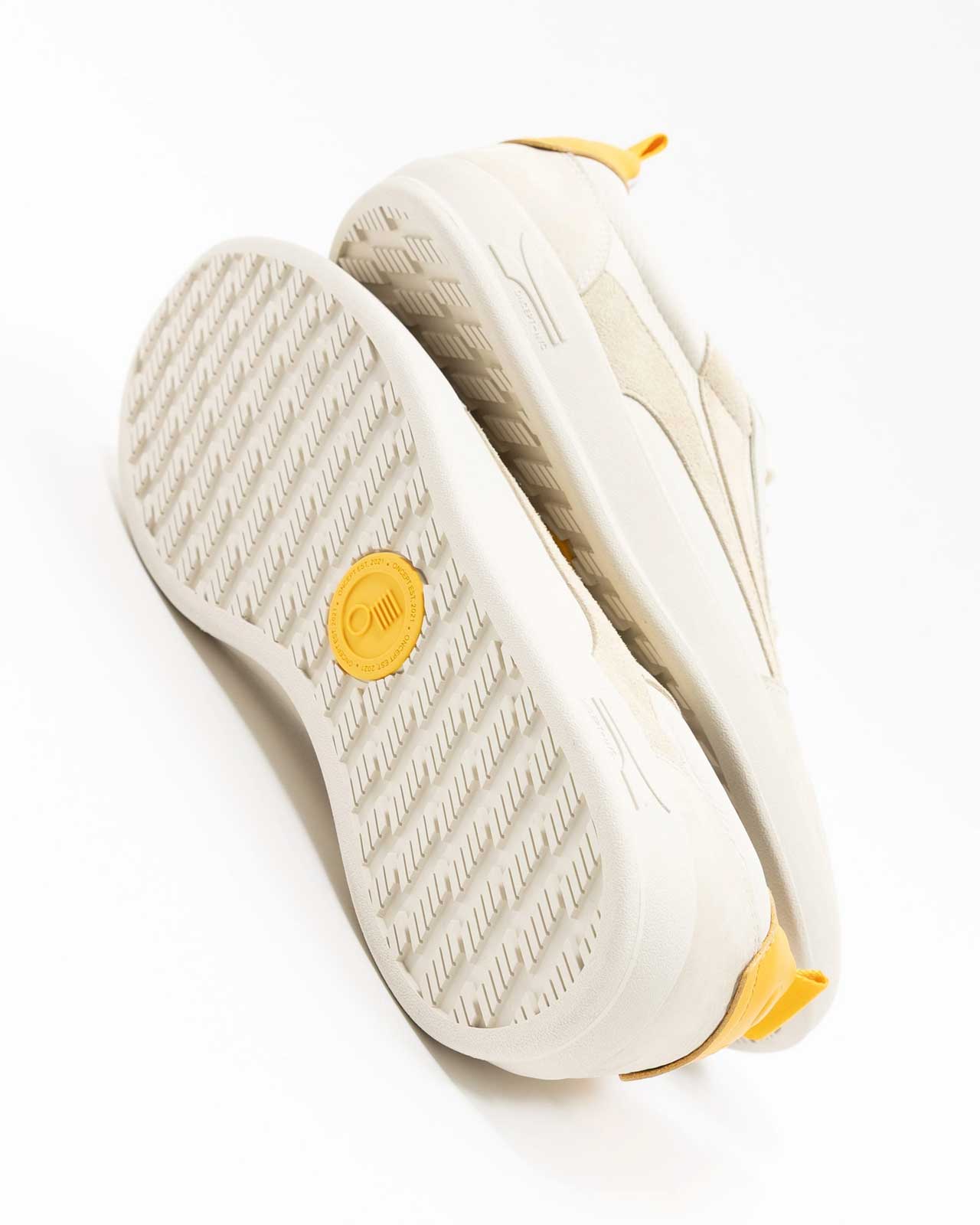 Fez Sneaker-8 M-Vintage White-Oncept-Levy's Clothier