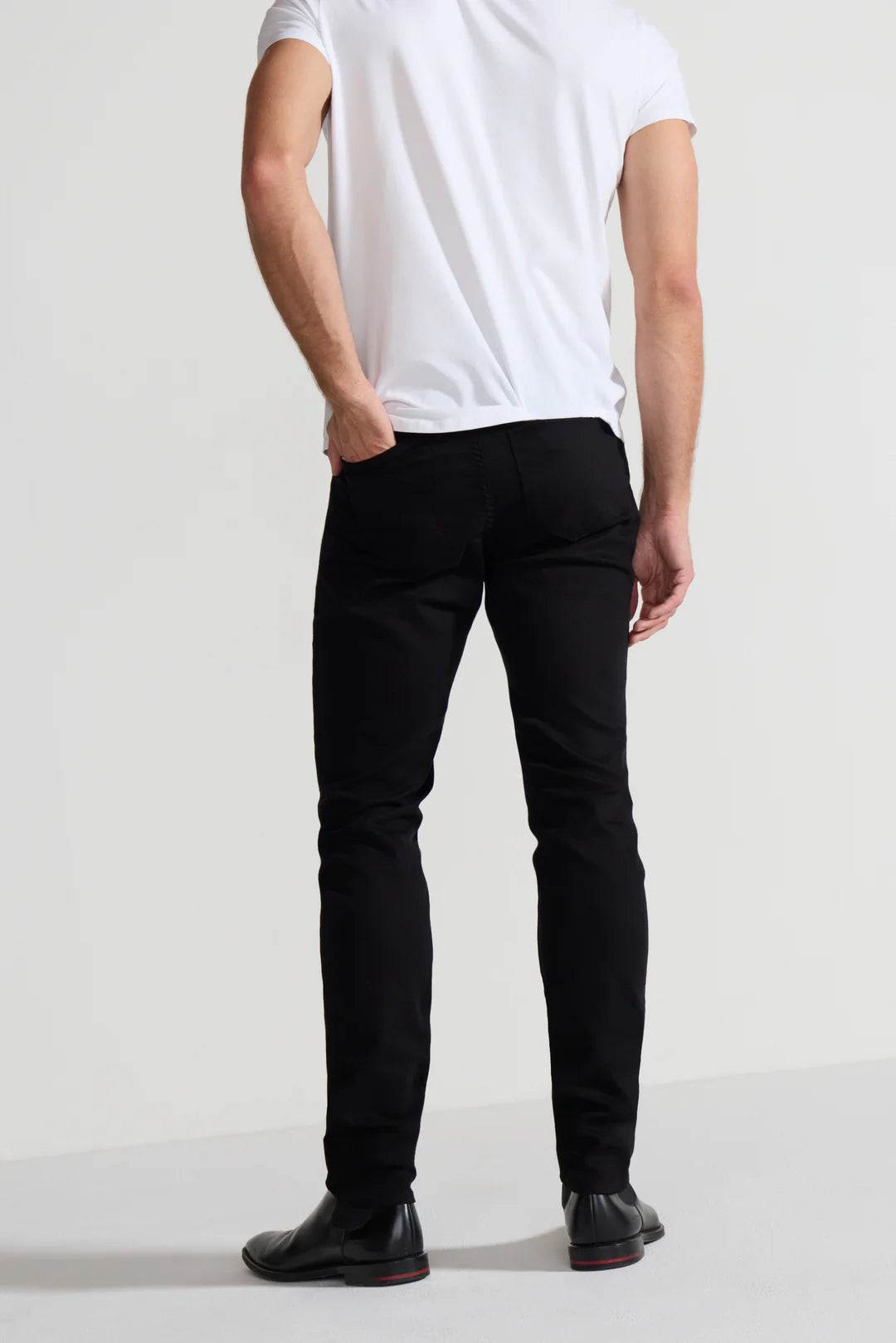 1026 Greyson Noir-31-NOIR-MONFRERE-Levy's Clothier