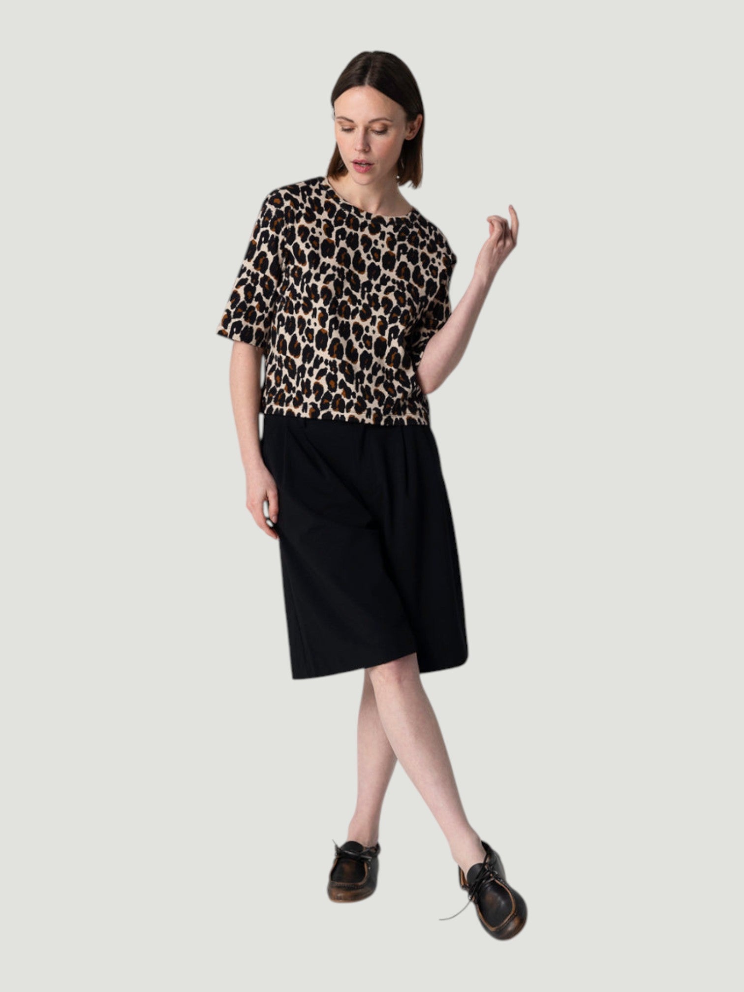 Leopard Round-Neck Short-Sleeve Cotton T-Shirt - Ecru Chine-XS-MAJESTIC TEES-Levy's Clothier